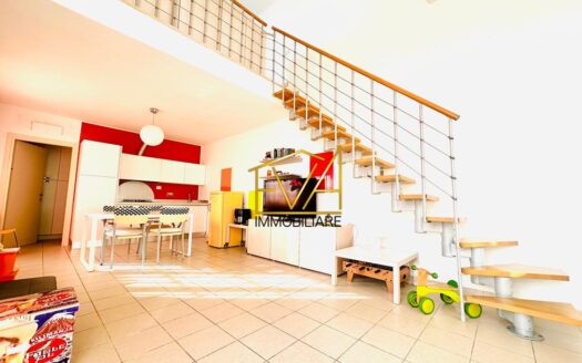 Appartamento su due piani all'interno del Residence Solidago